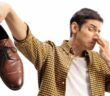 Schuhe stinken extrem: Ursachen und Möglichkeiten zur Geruchsbeseitigung ( Foto: Adobe Stock - Ljupco Smokovski )