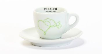 DINZLER Espressotassen: Kaffeegenuss mit sozialem Engagement (Foto: DINZLER Kaffeerösterei AG)