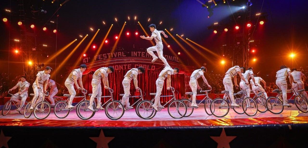 Heilbronner Weihnachtscircus feiert 25 Jahre mit spektakulärem internationalen Ensemble Heilbronner Weihnachtscircus feiert 25 Jahre mit spektakulärem internationalen (Foto: Charles Knie GmbH)