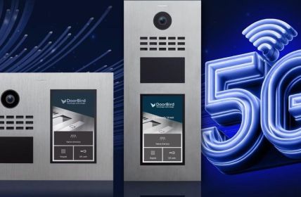 DoorBird zeigt moderne intelligente Türkommunikationslösungen für Wohn- und (Foto: Bird Home Automation GmbH)