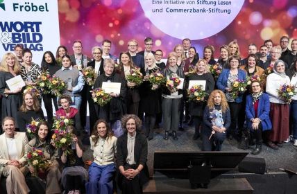 Sallys Welt gewinnt Sonderpreis der Commerzbank-Stiftung beim Lesepreis (Foto: Stiftung Lesen/Sascha Radke)
