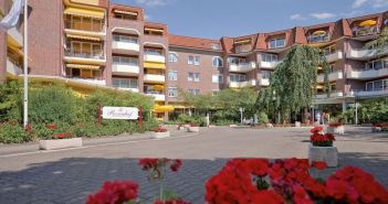 Rosenhof Hamburg öffnet Türen für Senioren zum kostenfreien (Foto: kai abresch. Rosenhof Seniorenwohnanlagen)