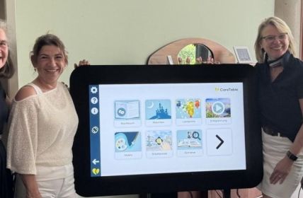 ASB-Tagespflege Eimsbüttel startet digitales Aktivierungssystem mit CareTable von (Foto: ASB Hamburg/ Felix Cassens)