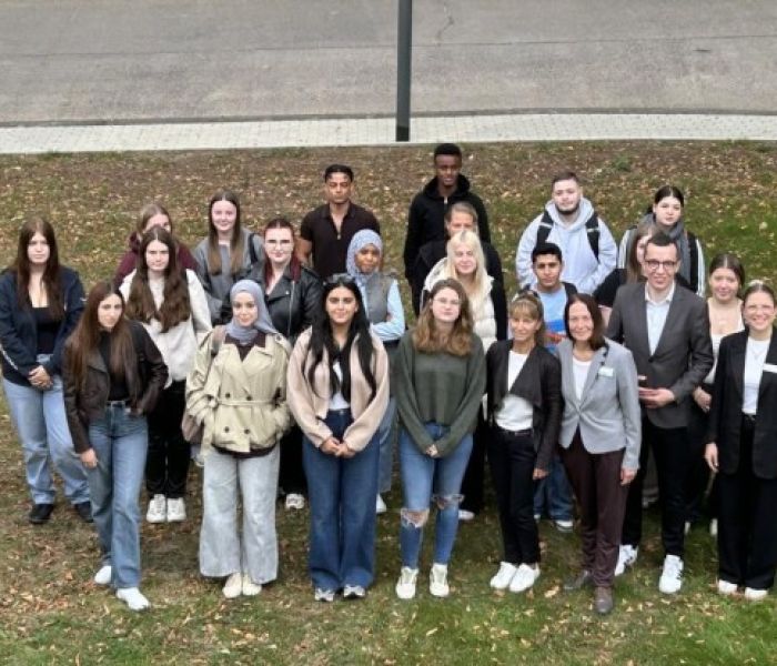 Der Altenpflegehilfe-Kurs (Foto: Sabine Galle-Schäfer/Vogelsbergkreis)