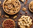 Tägliche Walnüsse senken Entzündungspotenzial der Ernährung bei älteren (Foto: AdobeStock - sosiukin - 2110775103)